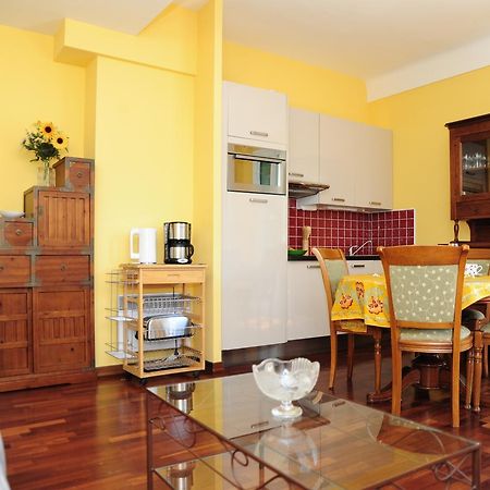Suite St Genevieve Five Stars Holiday House Ница Екстериор снимка