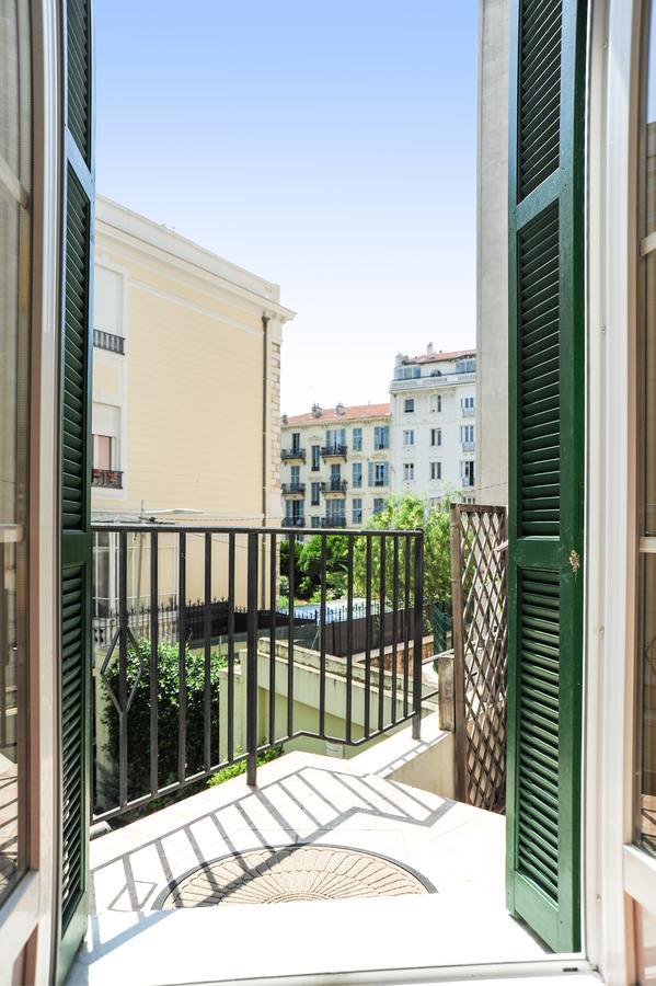 Suite St Genevieve Five Stars Holiday House Ница Екстериор снимка
