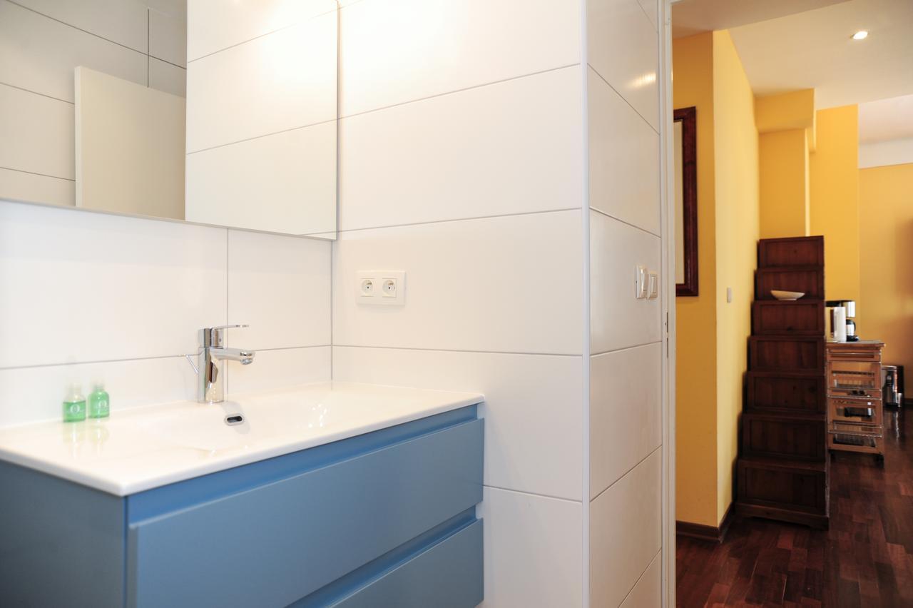 Suite St Genevieve Five Stars Holiday House Ница Екстериор снимка